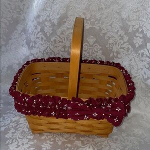 Vintage Longaberger Handwoven Basket in Warm Brown.   Discontinued basket.
